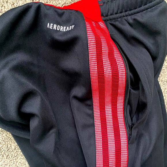 Adidas S22’ tiro track pants - Picture 4 of 5